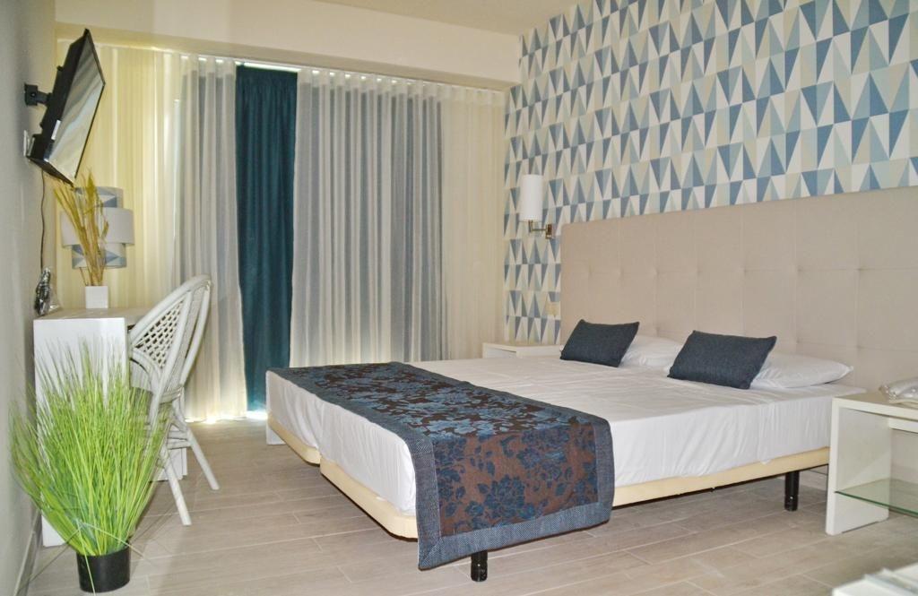 Ouril Hotel Julia Santa Maria Esterno foto
